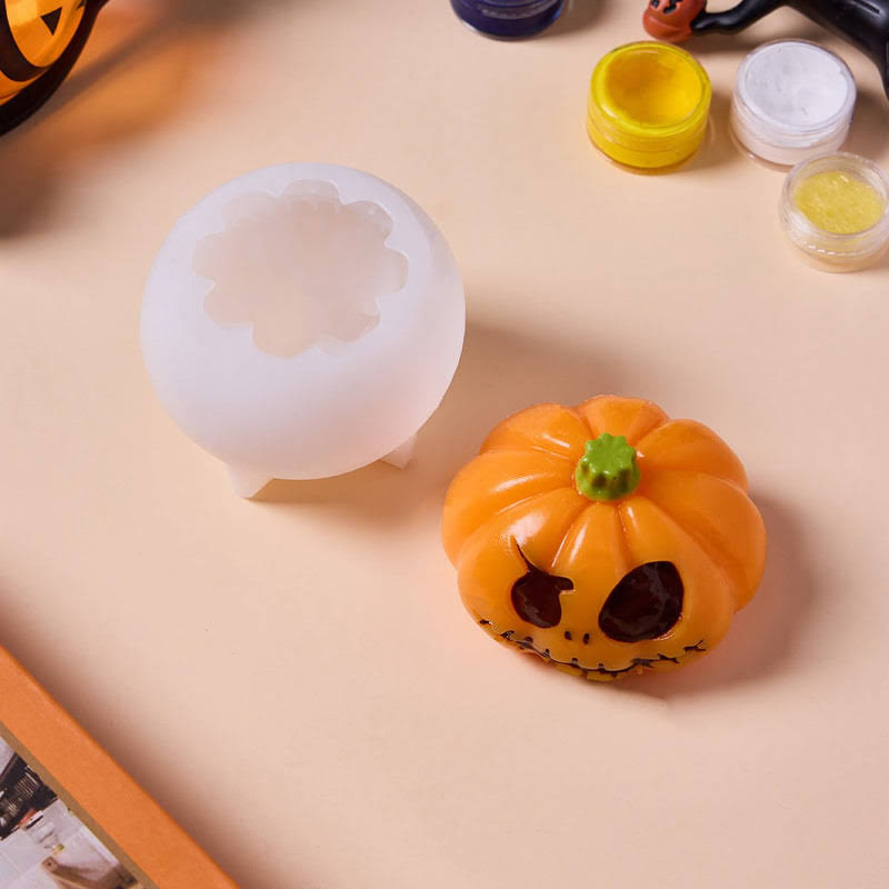 Alternative view of Halloween Pumpkin Taba Squishy DIY Mold Set